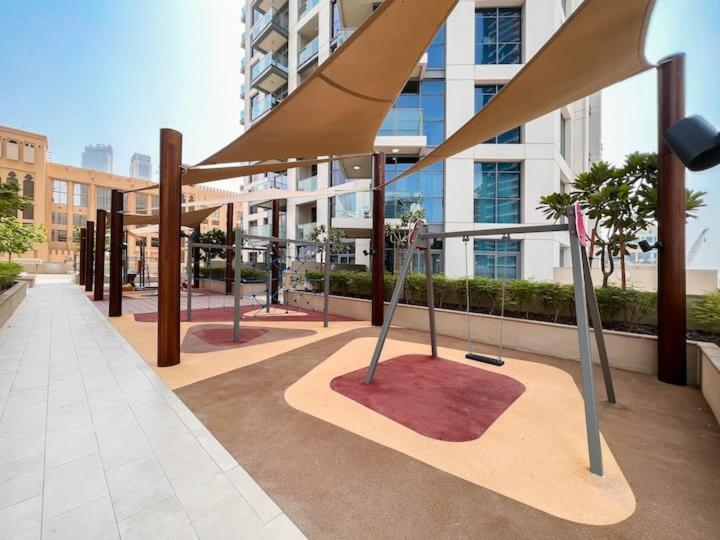 Vogue Downtown - Bellevue Towers Apartment Дубай Екстериор снимка